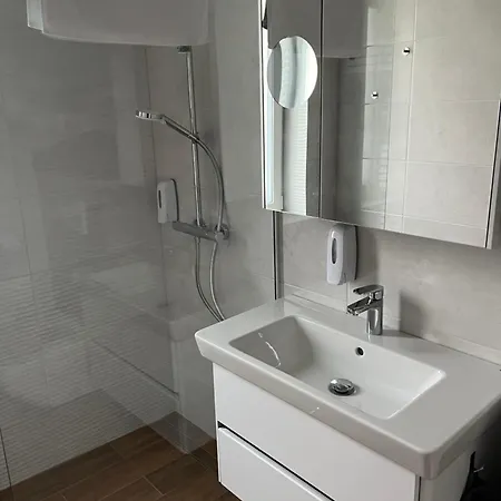 Napfeny Apartman Ll. Šoproň Exteriér fotografie